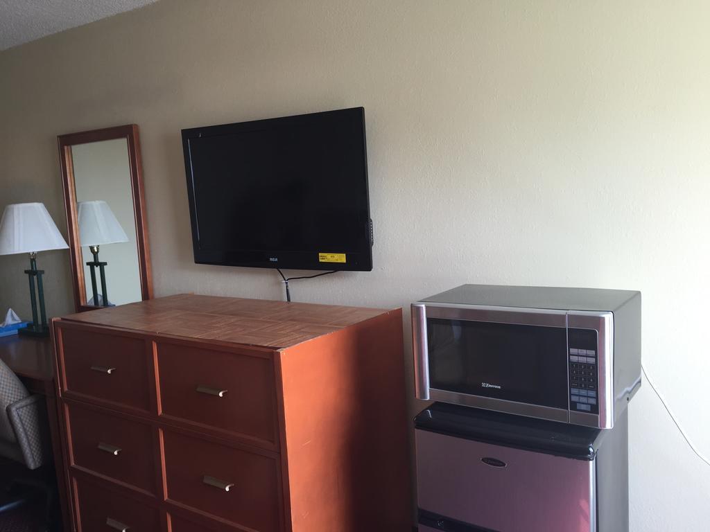 Super 8 By Wyndham Biloxi Motel Quarto foto